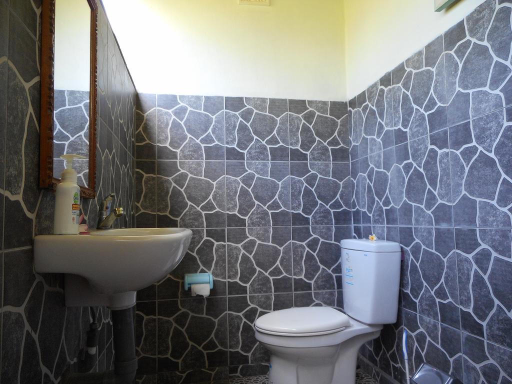 Cegeng Lestari Guesthouse Сідемен Екстер'єр фото